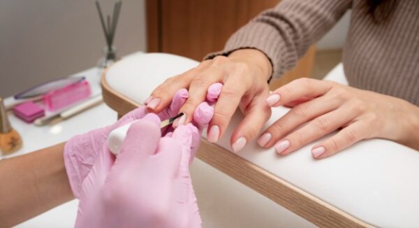 Técnico/a en uñas